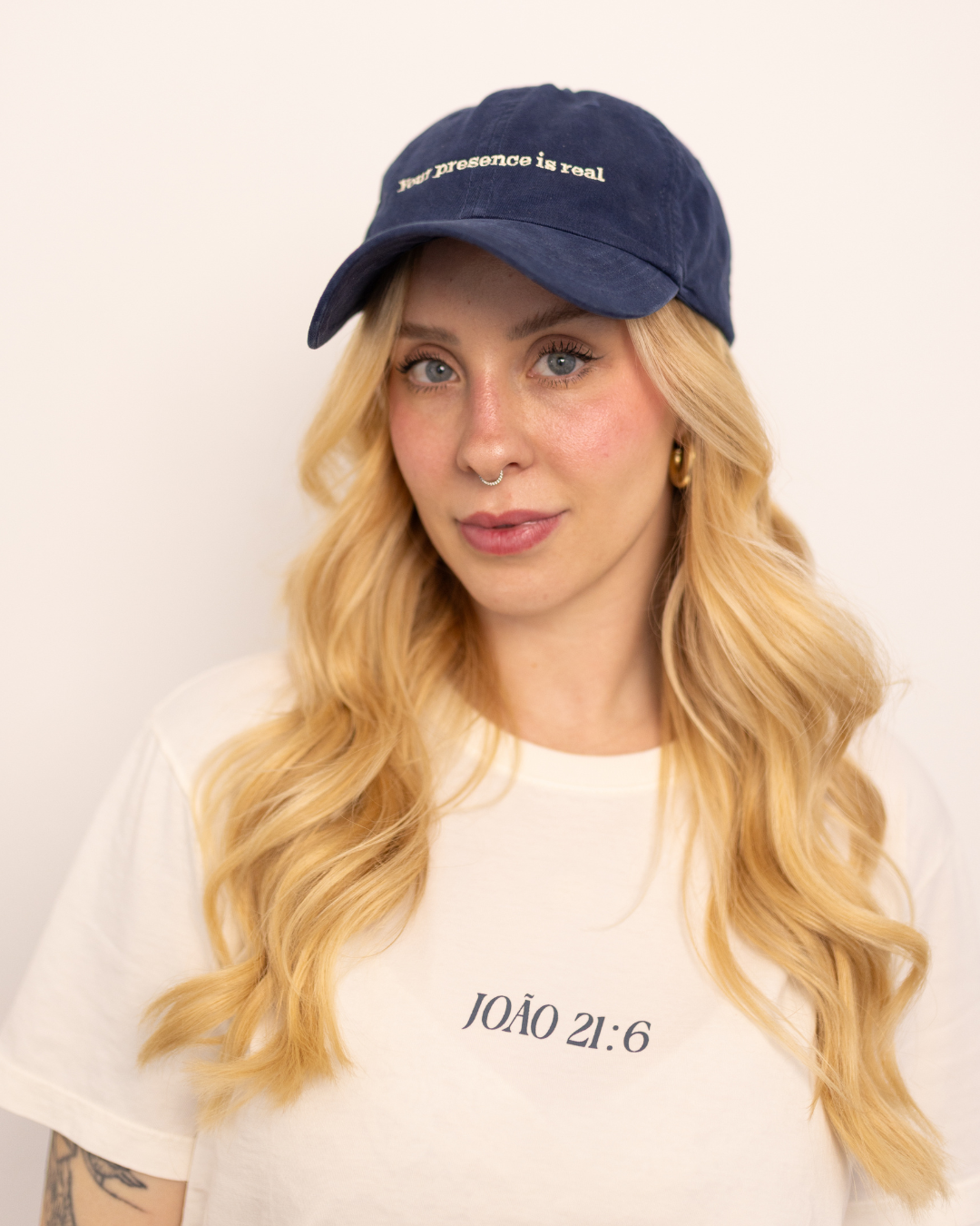 Boné Azul - Presence is Real