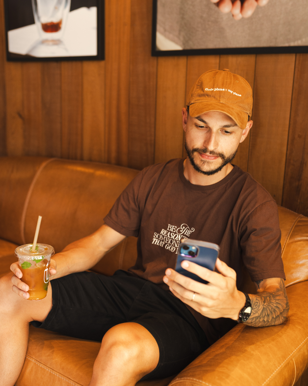 Boné Marrom - Gods Plans