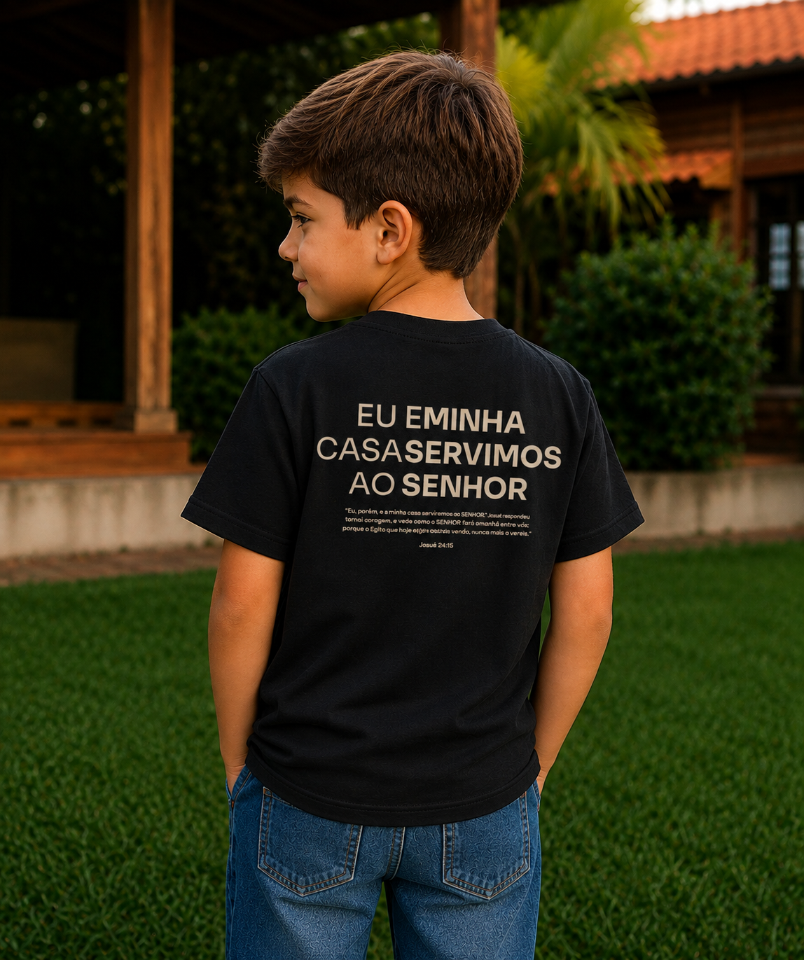 Camiseta Infantil Preta - Eu e Minha Casa Serviremos ao Senhor