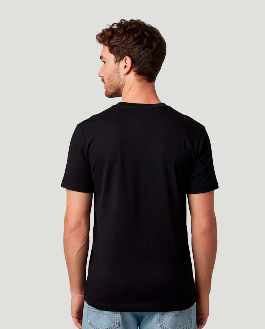 Camiseta Clássica Masculina - In GOD we trust
