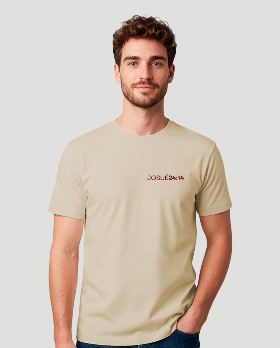 Camiseta Clássica Masculina - Eu e minha casa servimos ao senhor