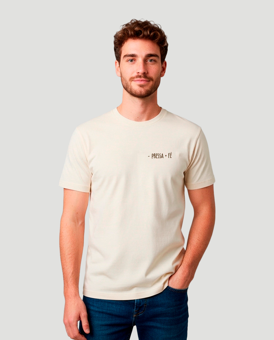 Camiseta Clássica Masculina - Pressa + Fé