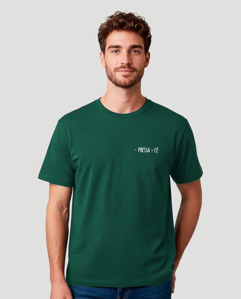 Camiseta Clássica Masculina - Pressa + Fé