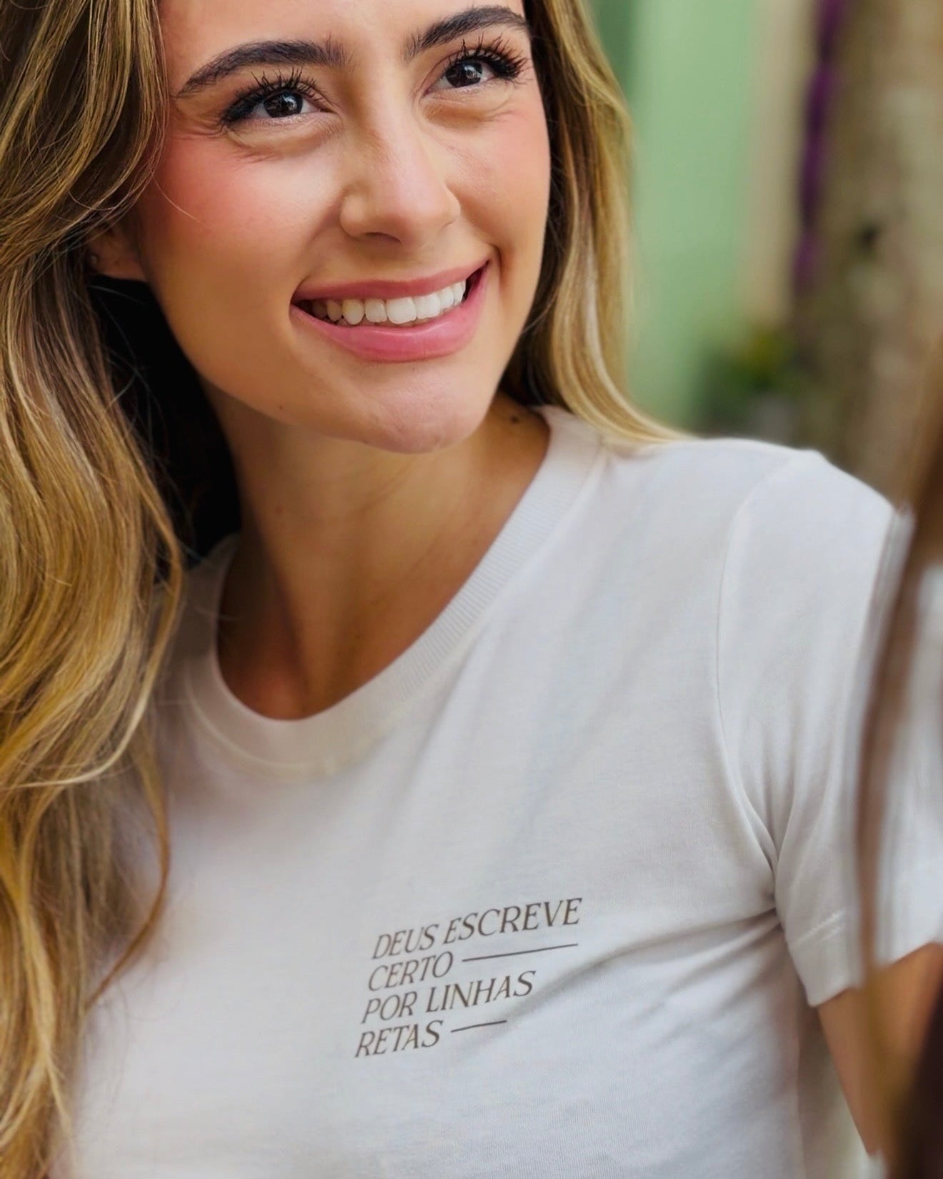 Camiseta Baby Look - Deus escreve certo