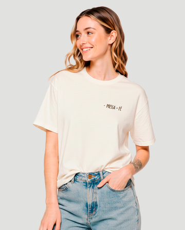 Camiseta Clássica Feminina - Pressa + Fé